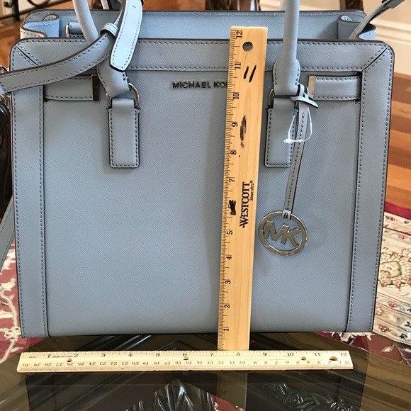 Authentic Michael kors Dillon Large handbag&wallet - Picture 8 of 8